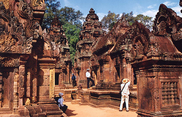 Angkor Grand Tours