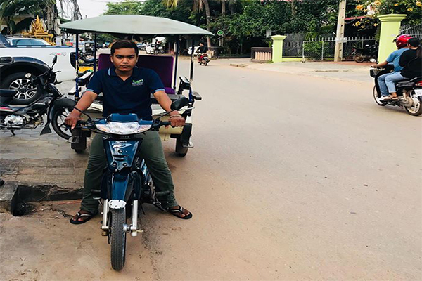 TUK TUK